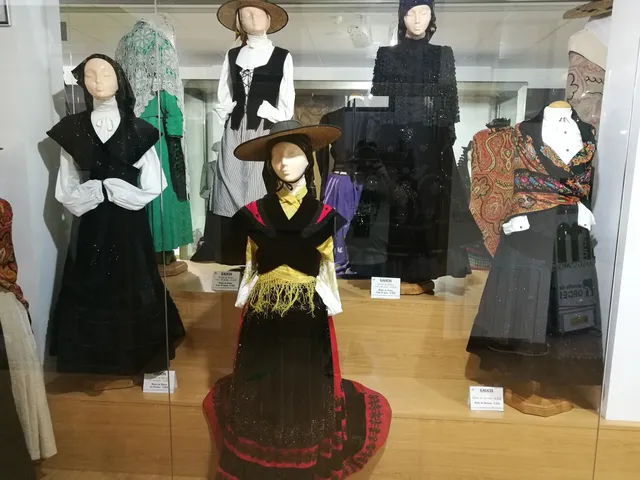 Museo do traxe Juan Jose Linares