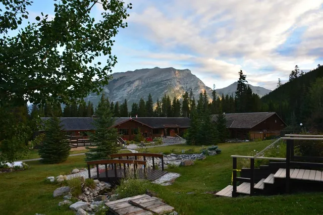 Banff Gate Mountain Resort