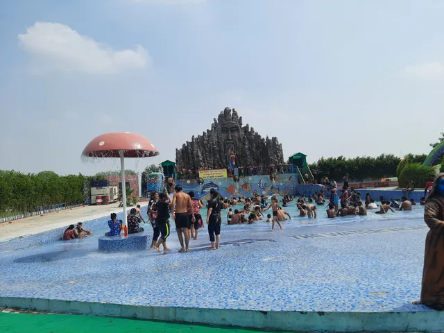 Kingland Water World - An Amusement and Water Theme Park