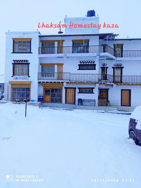 Lhaksam Home Stay