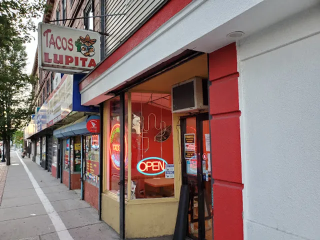 Tacos Lupita - North Lawrence