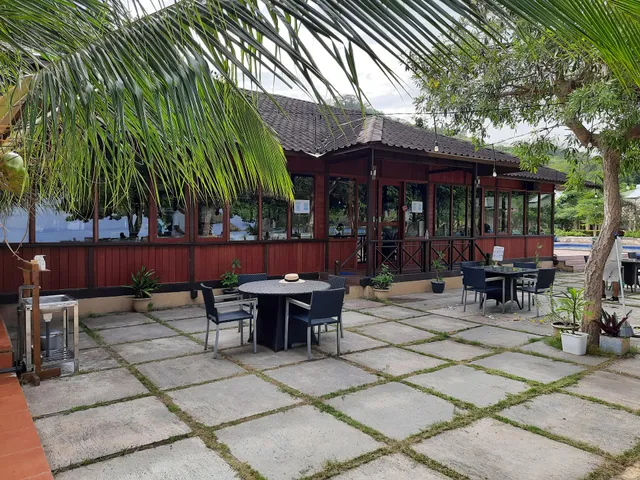 Sylvia Resort Komodo Restoran