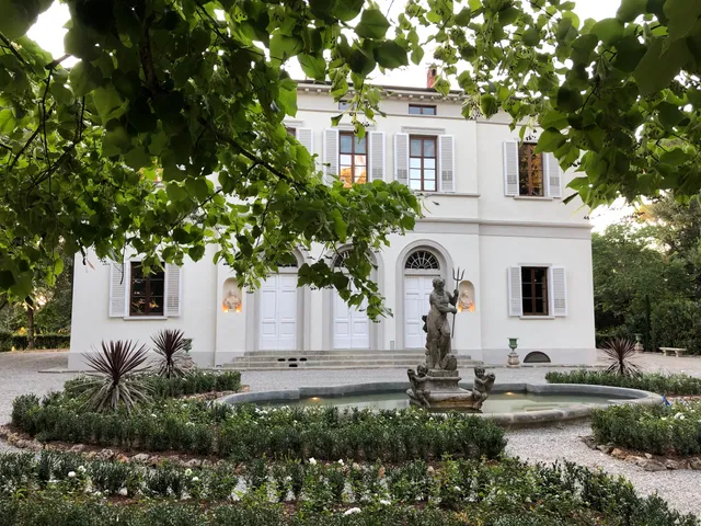 Villa Cosmiana - Winery & Luxury Agriturismo