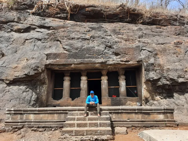 Ambivali Pandav caves