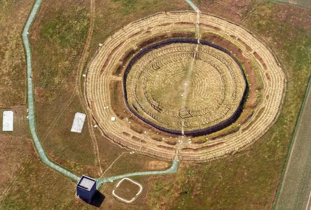 Sanctuaire circulaire de Pömmelte