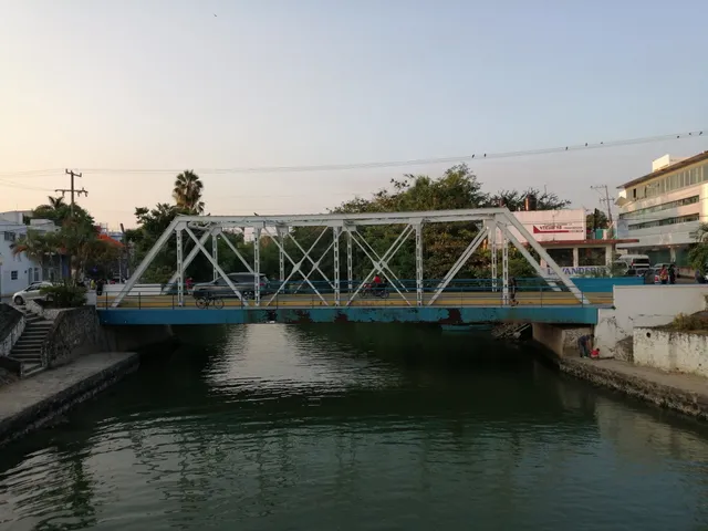 Puente Tenechaco