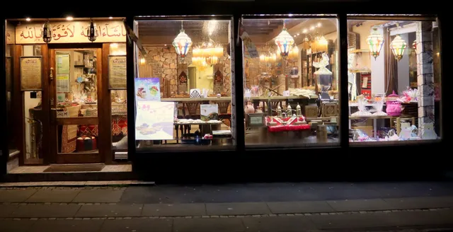 kweider sweets/ isweets