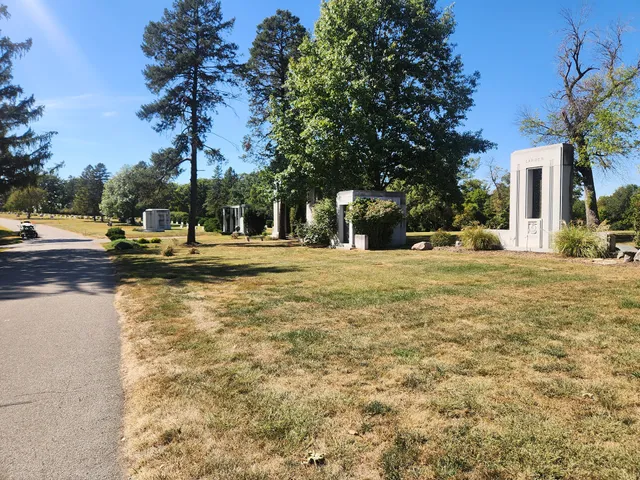 Forest Lawn Funeral Home, Cemetery, and Mausoleum