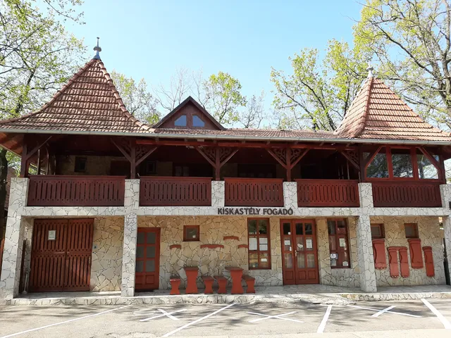 Kiskastély Fogadó-Étterem