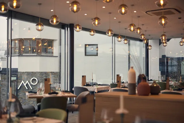 Mountains Restaurant