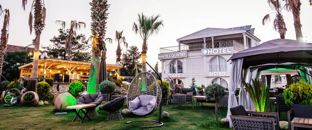 White Country Boutique Hotel