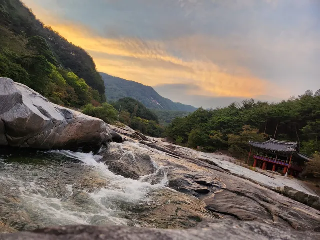 Nongwoljeong Pavilion