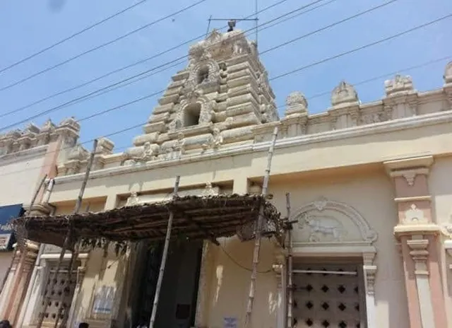 Sri Bhuvaneshwari Amman Temple