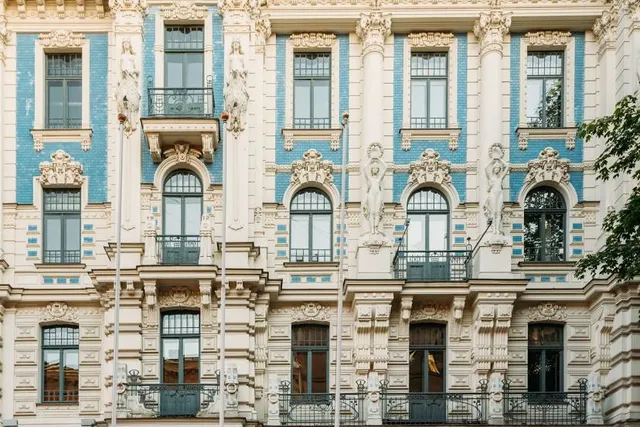Art Nouveau building
