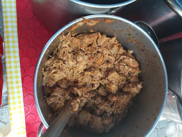 TACOS DE GUISADO EL PATRÓN CALLE SANTA TERESA