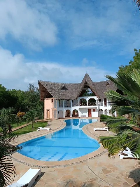 Raquel's Bliss Diani