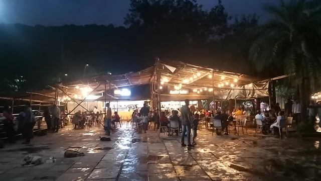 UPVAN RESTURANT AND BAR