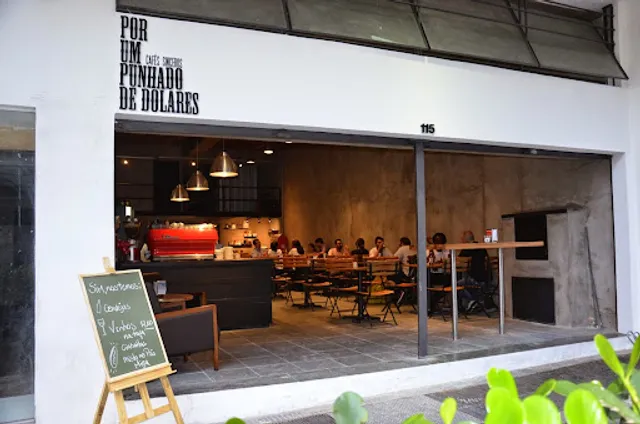 Por um Punhado de Dólares