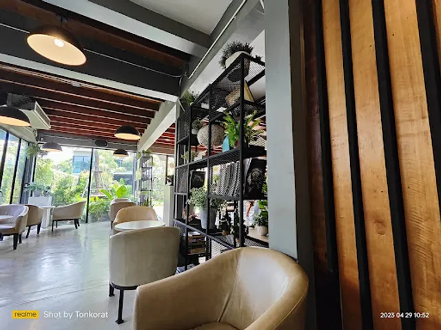 The Combine Cafe and Art Gallery