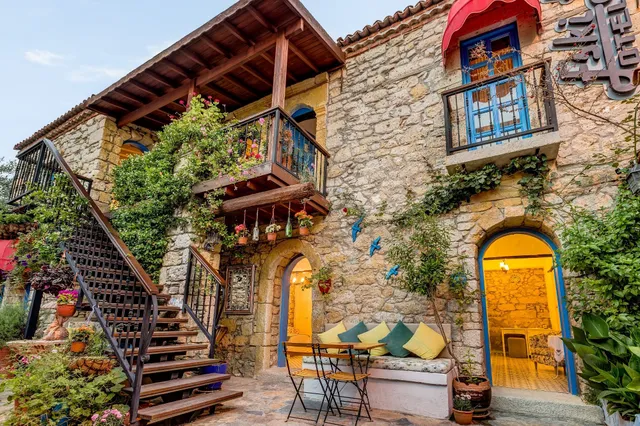 Alacati Old House Hotel