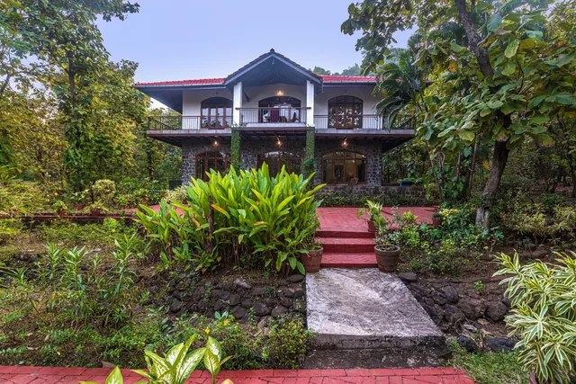 SaffronStays Alma Grove - Villa in Kashid