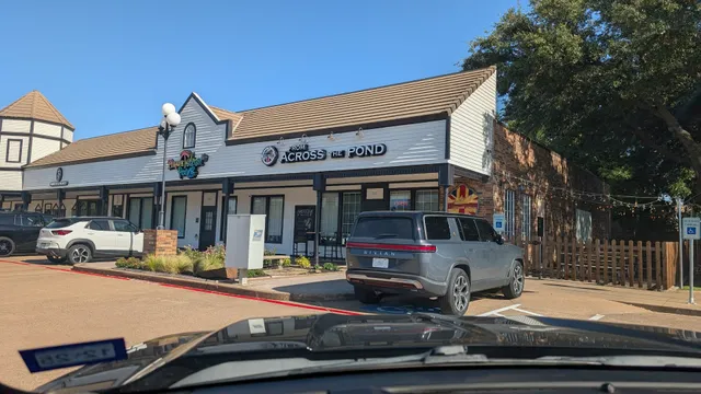 Tara Village Shopping Center