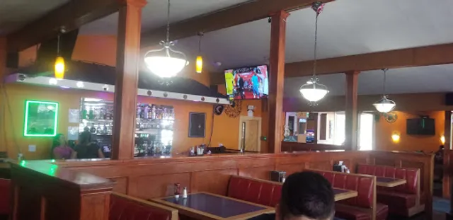 El Tropico Restaurant