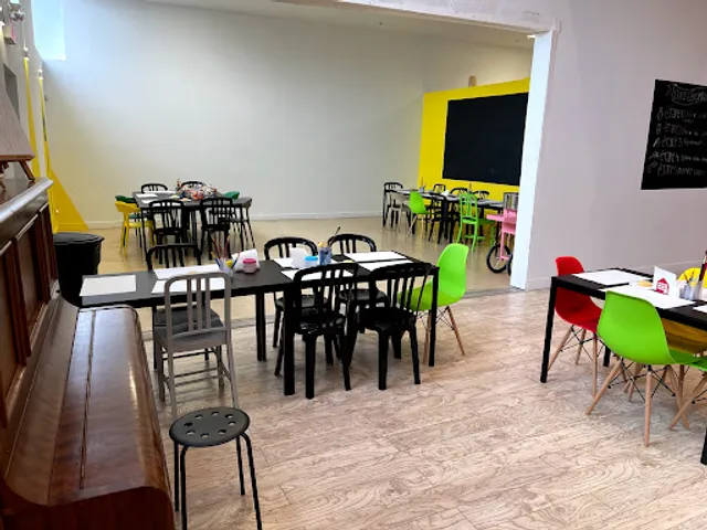 Chez Céramique Bistro