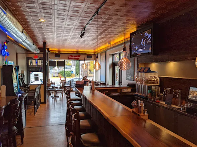 Pop's Burger & Pizza House