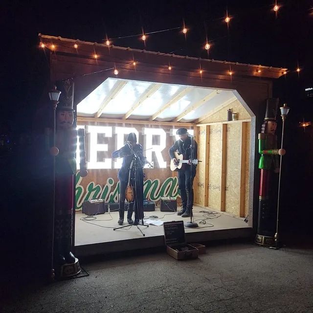 Buffalo Holiday Market