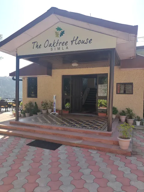 The Oaktree House a Luxury boutique hotel in Shimla