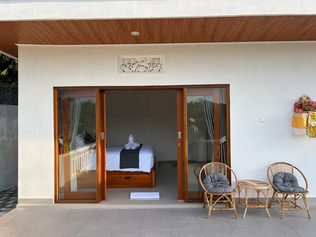 Bisbis House Iseh Village