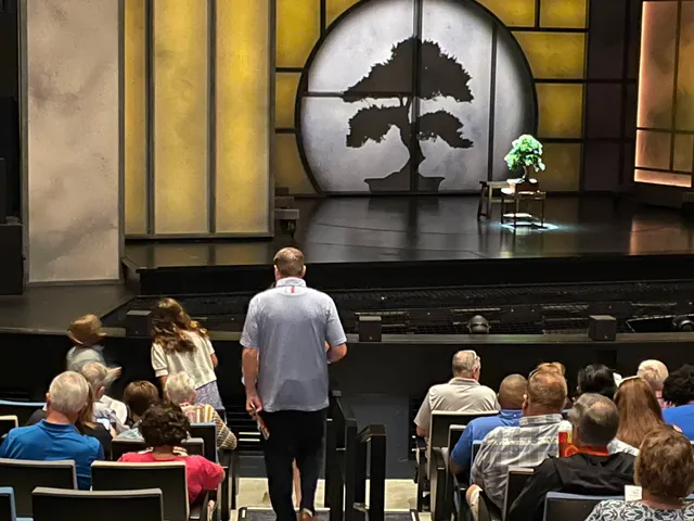 STAGES St. Louis at the Kirkwood Performing Arts Center