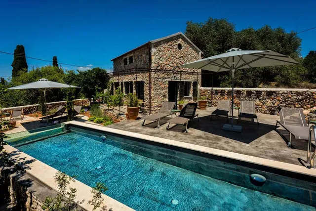 North Point Rooms 1953