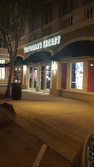 Victoria's Secret & PINK