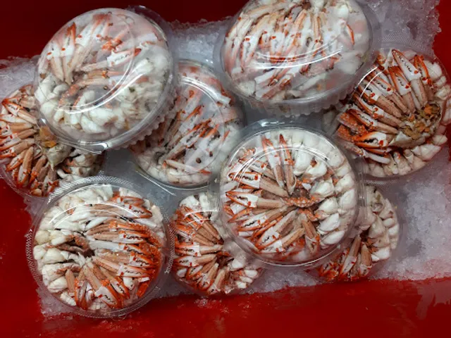 ร้านเจ๊ก้อ ปูม้า ปูใบ้ มีทั้งส่ง และปลีก(จินตนา)