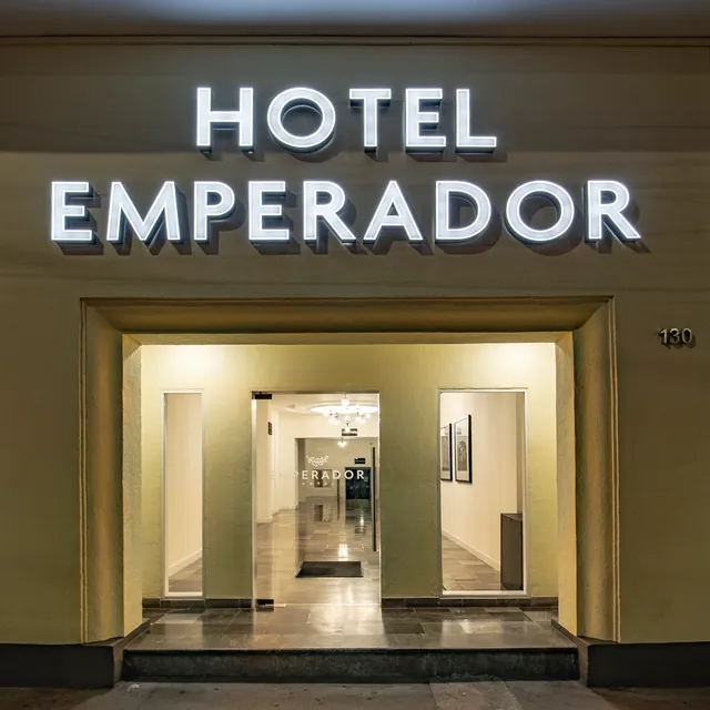 Hotel Emperador