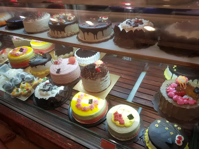 Holland Bakery Veteran Selatan