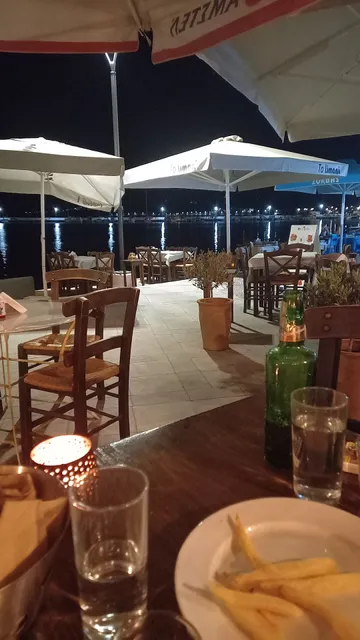 Tavern - Restaurant Me Raki