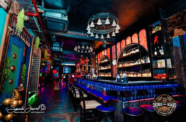 DOB - Drinks On Board | Pub Nightclub & Rooftop