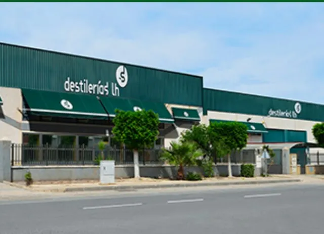 Destilerías La Huertana