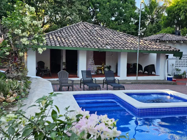 Casa Luna El Volcán. San Miguel, El Salvador
