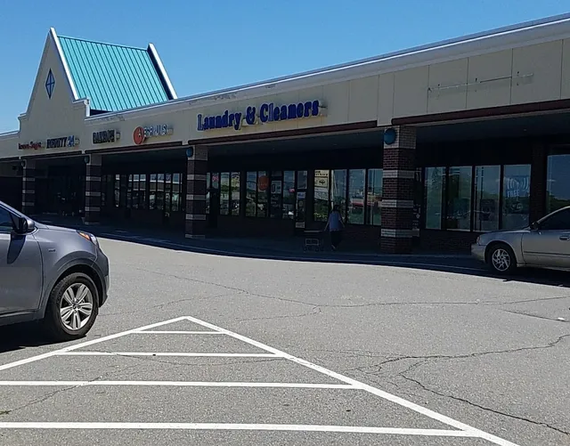 Brewer Shopping Center