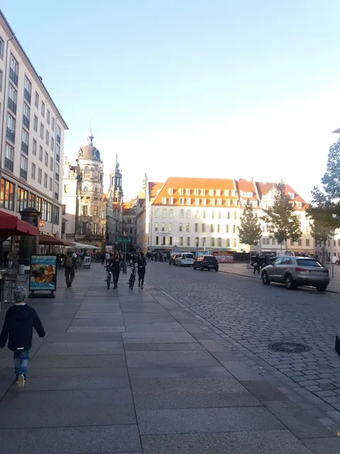 Apartments Am Altmarkt (Dresden)