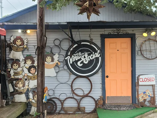 Vintage Social Antiques