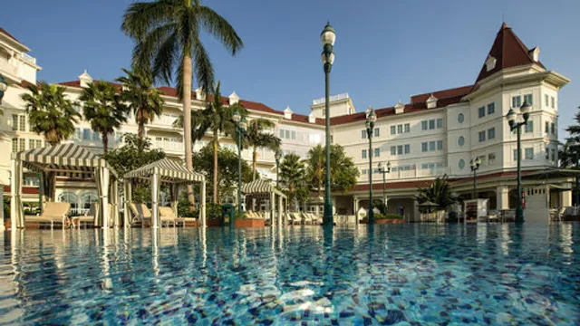 Hong Kong Disneyland Hotel