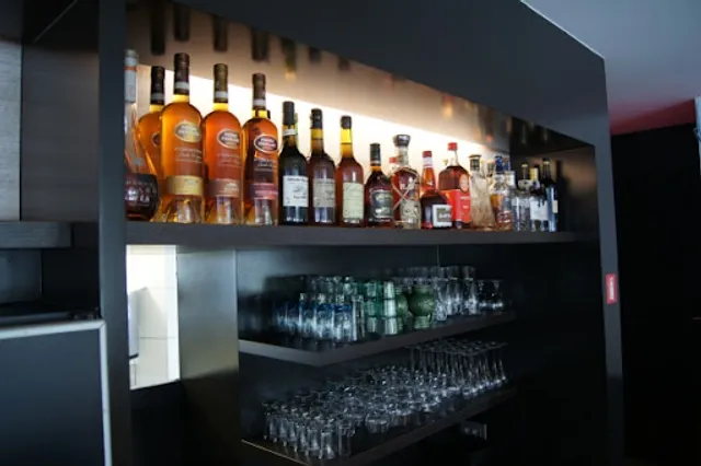 O'Vignes Food & Wine