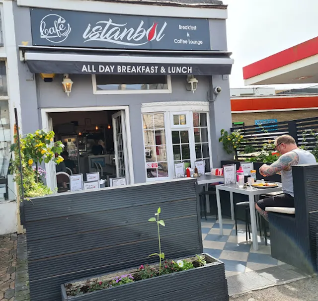 Istanbul Cafe