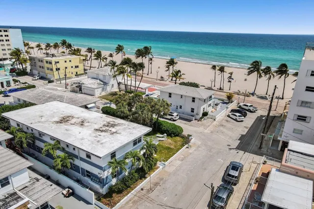 Marine Villas Hollywood