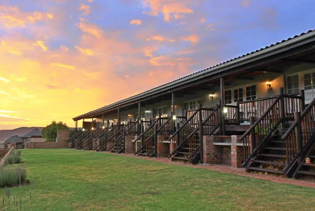 Outeniquabosch Lodge And Venue